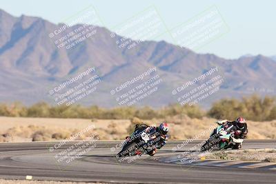 media/Dec-07-2025-CVMA (Sun) [[3e7d2de5dc]]/Race 16-Formula Middleweight/